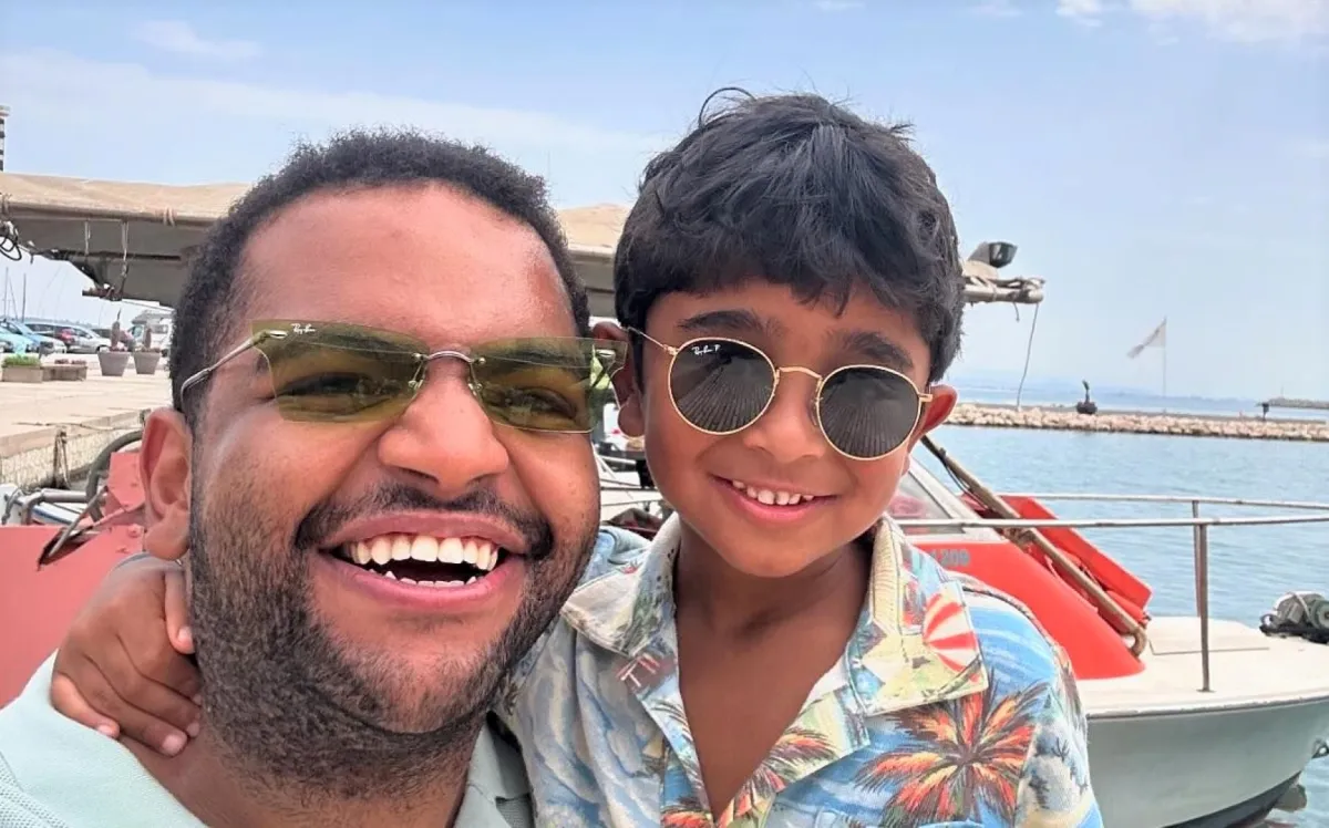 خالد المظفر وابنه عبدالله- الصورة من حسابه على الانستغرام