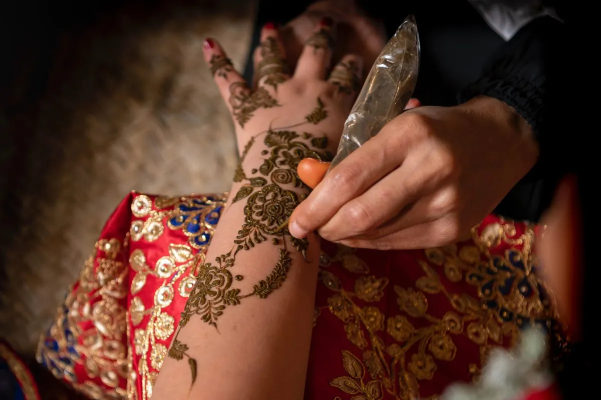 تسجيل  الحناء  في اليونسكو ضمن جهود المملكة في حفظ التراث وحماية عناصره