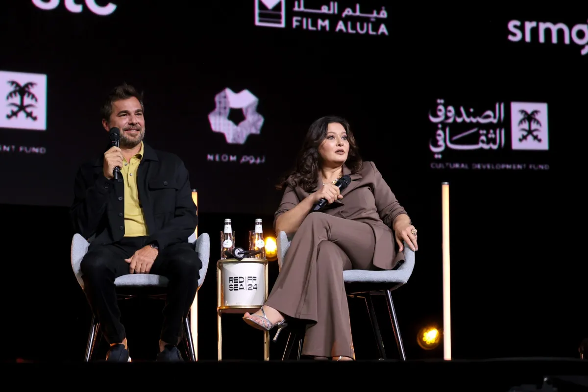 إنجين ألتان دوزياتان ونورغول يشيلتشاي بالجلسة الحوارية أصداء المسلسلات التركية  بمهرجان البحر الأحمر السينمائي 2024- مصدر الصورة:  Ernesto S. Ruscio/Getty Images for The Red Sea International Film Festival