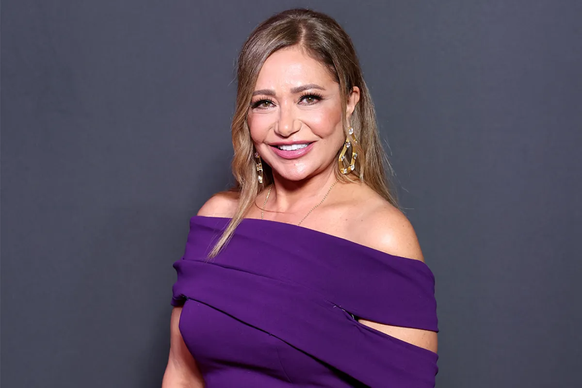 الفنانة ليلى علوي خلال احتفالية المرأة في السينما بمهرجان البحر الأحمر السينمائي 2024 - مصدر الصورة: (Photo by Daniele Venturelli/Getty Images for The Red Sea International Film Festival)