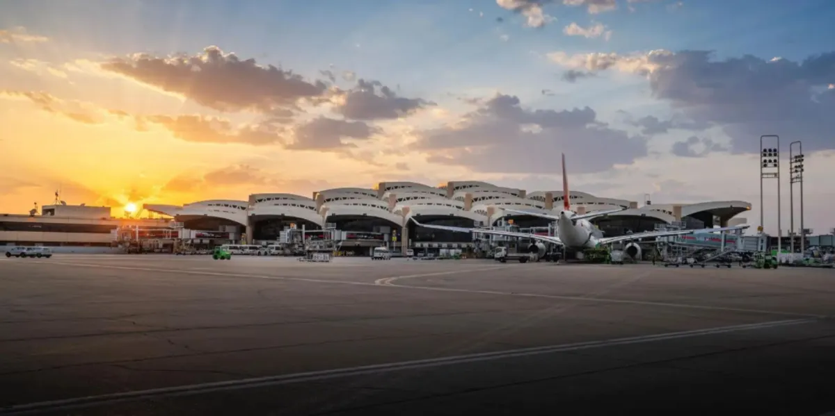 إنجاز عالمي جديد.. مطارات الرياض تفوز بجائزة أفضل إستراتيجية لإدارة المواهب بالشرق الأوسط