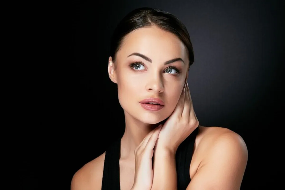 فوائد زيت القرفة للبشرة