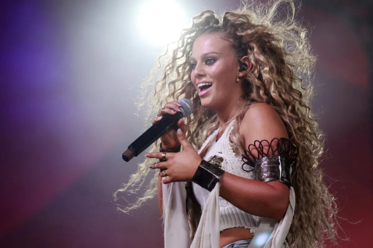 إليانا (Elyanna)-  مصدر الصورة: (Photo by Emma McIntyre / GETTY IMAGES NORTH AMERICA / Getty Images via AFP)