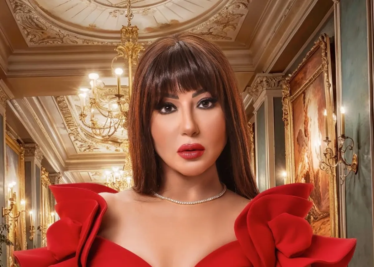 سمية الخشاب - الصورة من صفحتها الرسمية على الفيس بوك