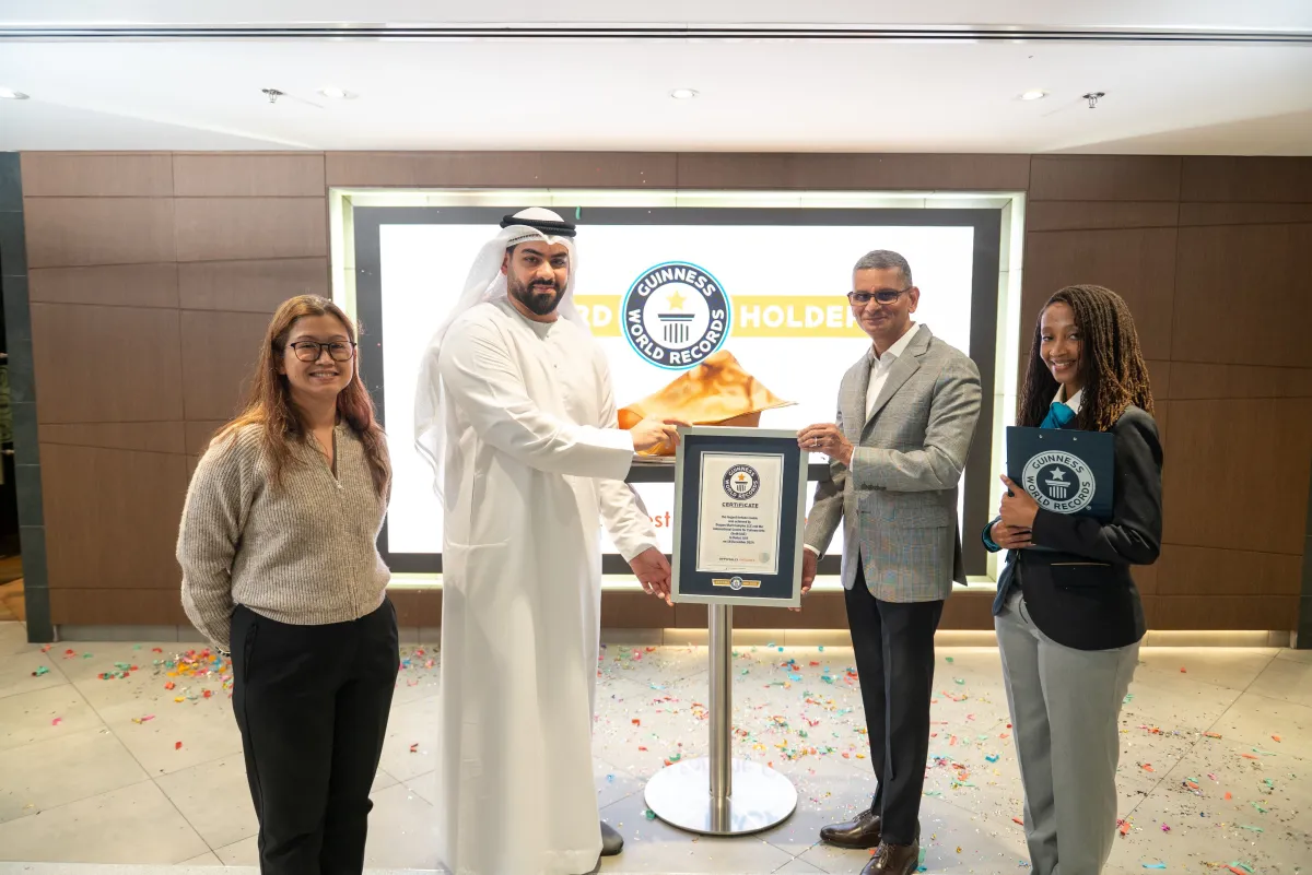 سوق التنين يدخل موسوعة غينيس. الصورة من مكتب دبي الإعلامي