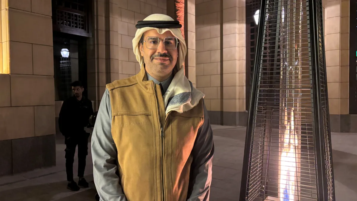 علي سعيد- الصورة خاصة بسيدتي من تصوير زكية البلوشي