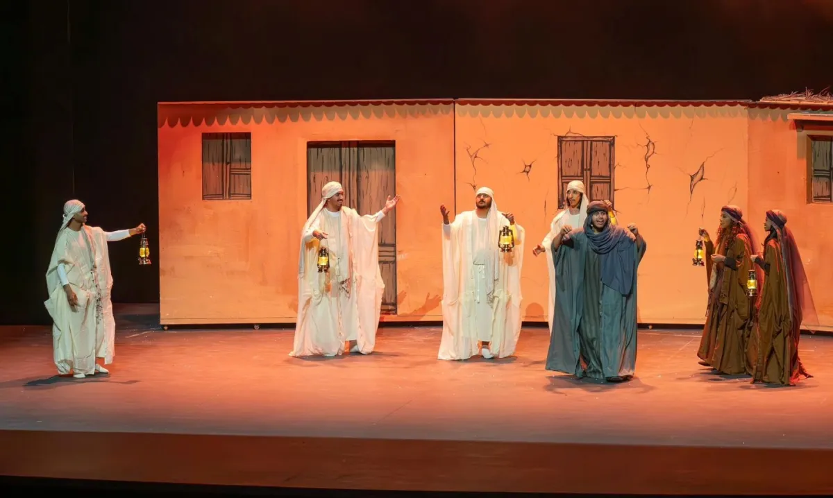 إحدى المسرحيات المشاركة بمهرجان الرياض للمسرح- الصورة من المركز الاعلامي للمهرجان