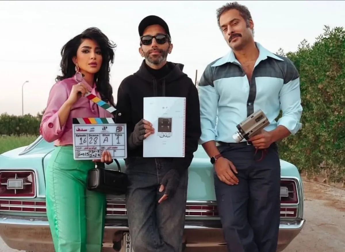 حسين المهدي وبثينة الرئيسي من كواليس مسلسل سدف- الصورة من صفحة المخرج محمد أنور محمد