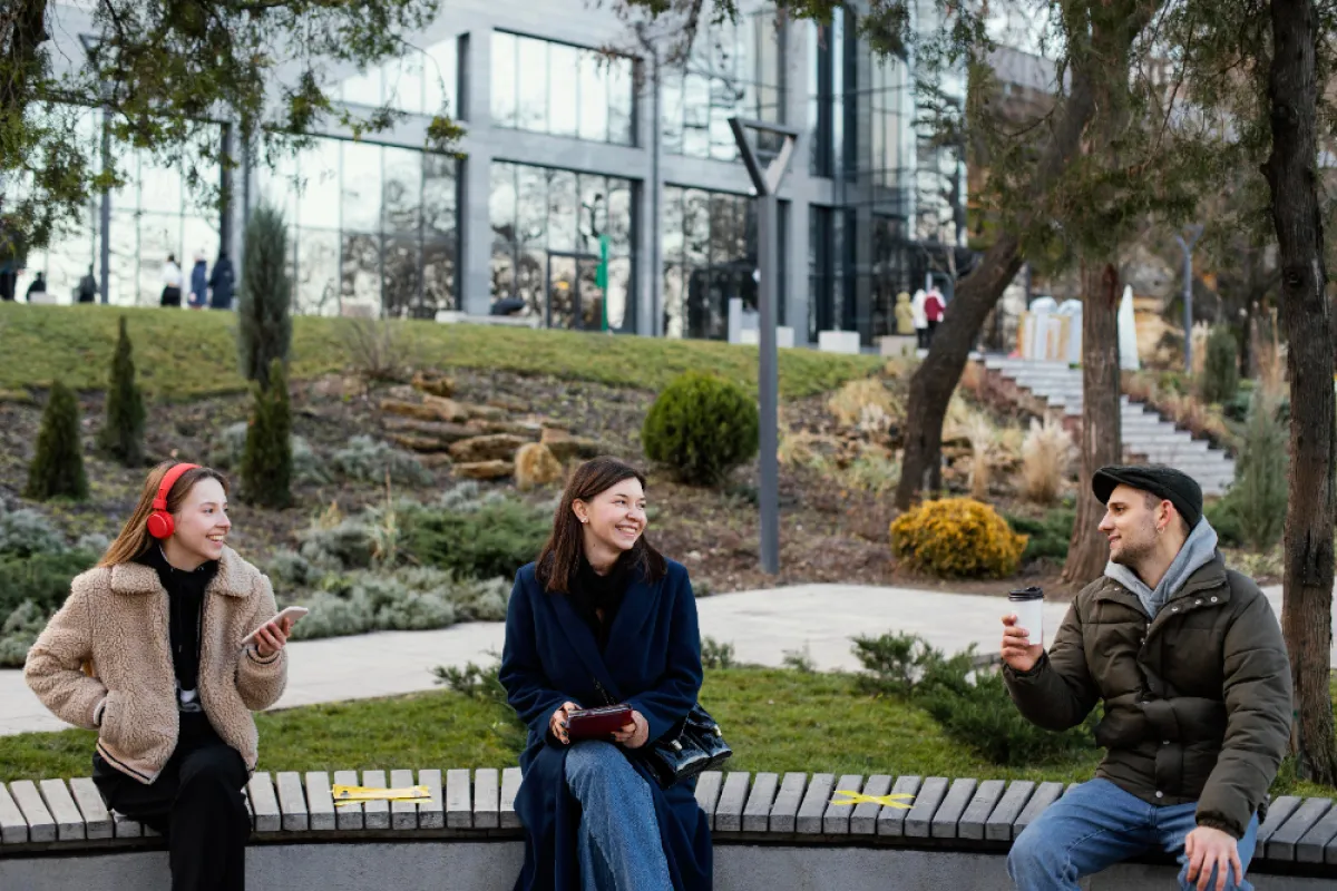 الجمال الداخلي يأتي عندما يشعر الشخص بالثقة في النفس- المصدر Freepik