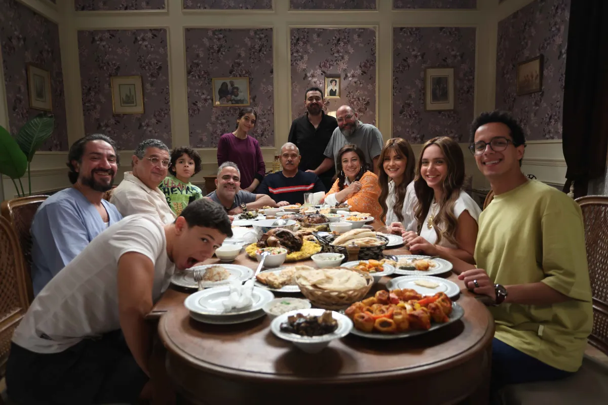 كواليس مسلسل موضوع عائلي -الصورة من المركز الإعلامي لقناة mbc