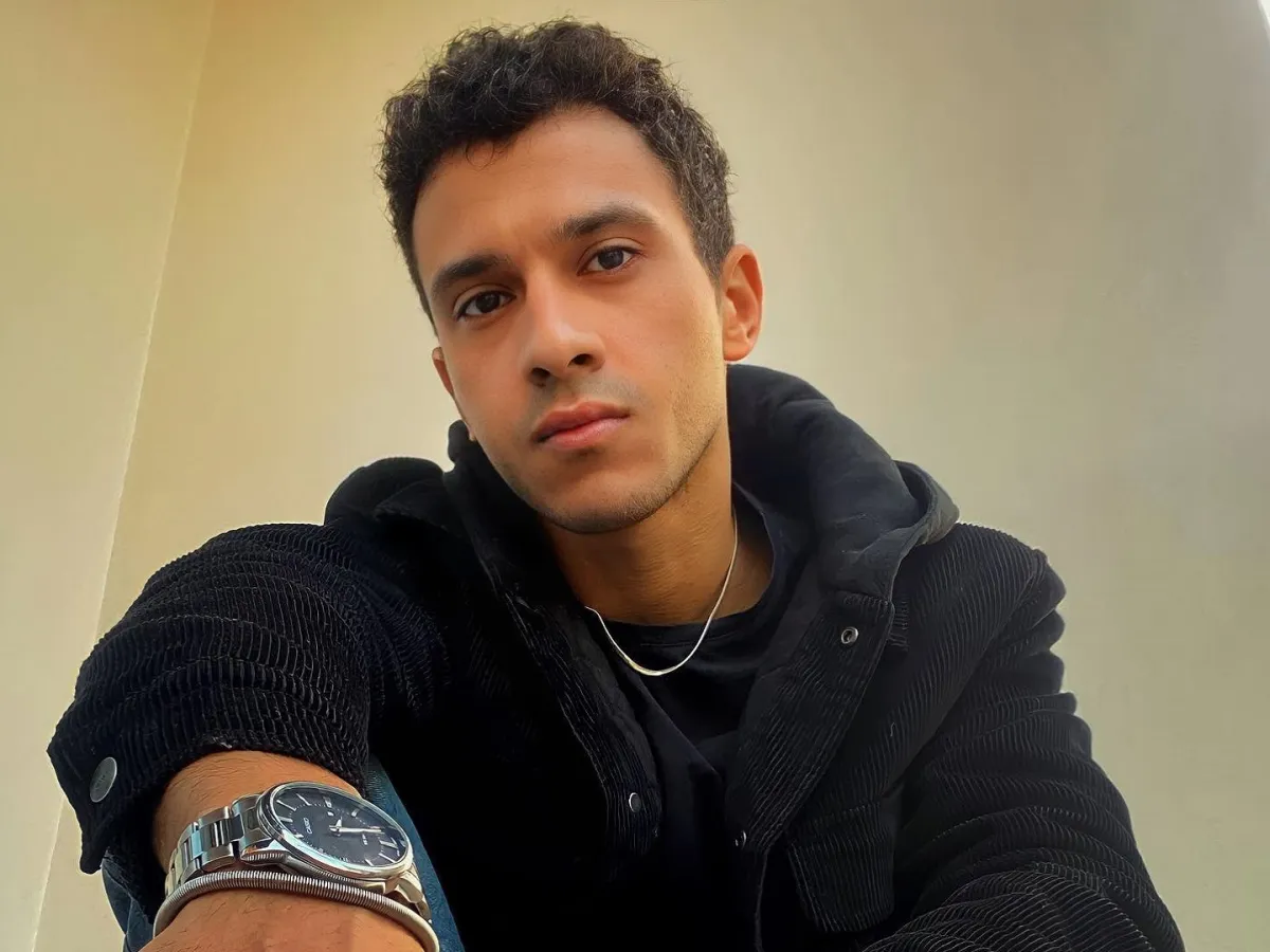 الفنان عصام عمر