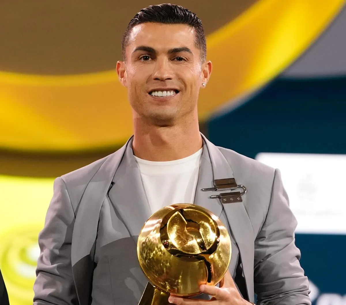كريستيانو رونالدووفينيسيوس جونيور الأفضل في حفل جلوب سوكر 2024 - الصورة من حساب جلوب سوكر على إكس