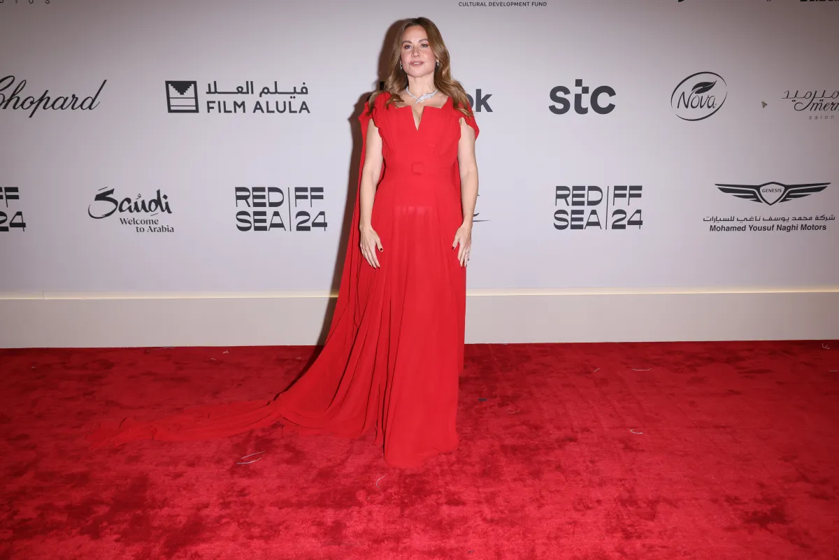 ريا أبي راشد Raya Abirached تحضر حفل افتتاح مهرجان البحر الأحمر السينمائي في جدة في السعودية(Photo by Ernesto S. Ruscio/Getty Images for The Red Sea International Film Festival)