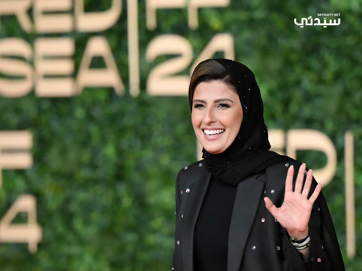 الأستاذة لمى الشثري، رئيسة تحرير مجلتي سيدتي والجميلة من حفل افتتاح مهرجان البحر الأحمر السينمائي - صورة خاصة لسيدتي