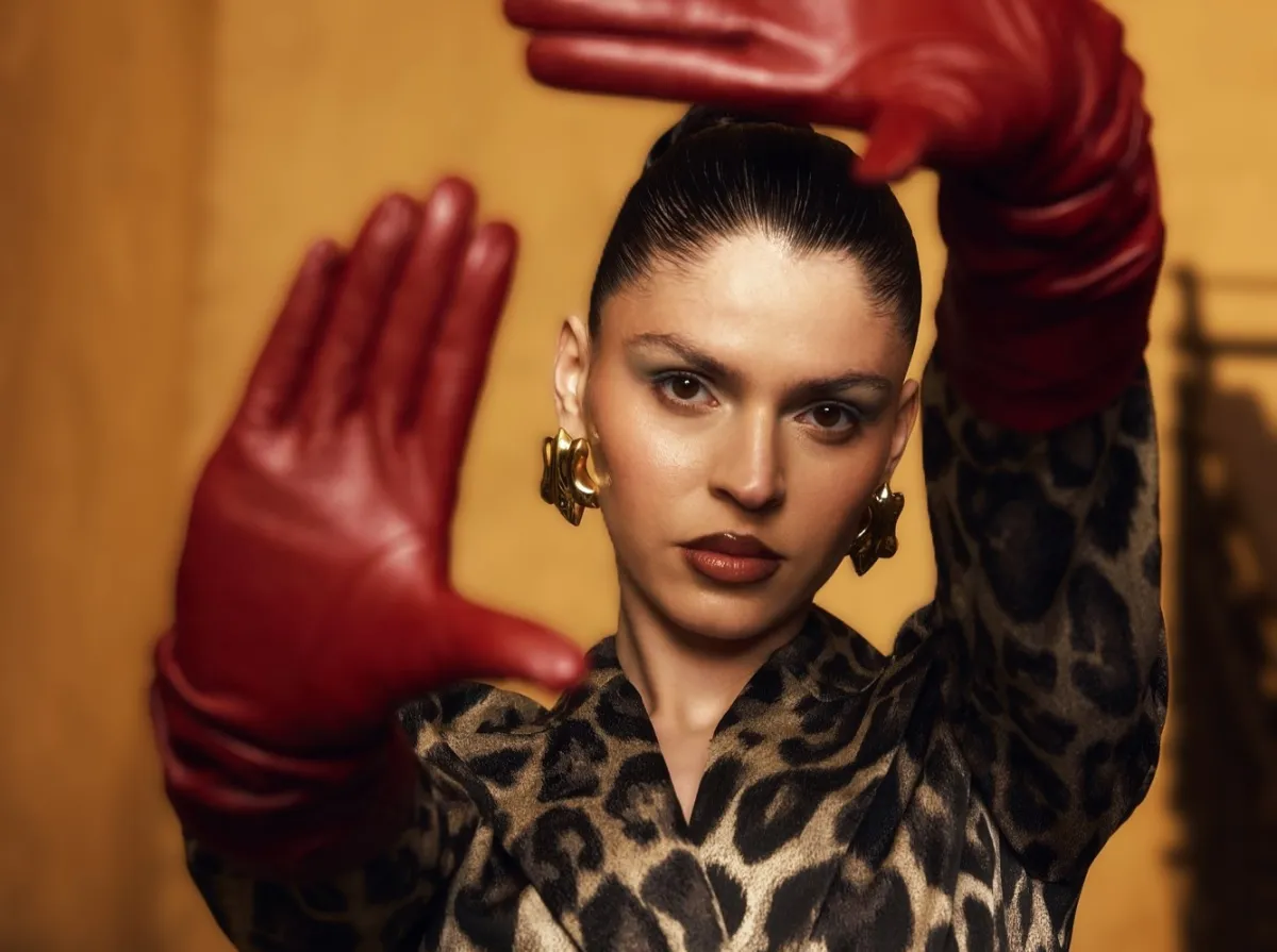 تصميم من كريستين مسرانيChristine Massarany Designs - الصورة من المكتب الاعلامي للعلامة 