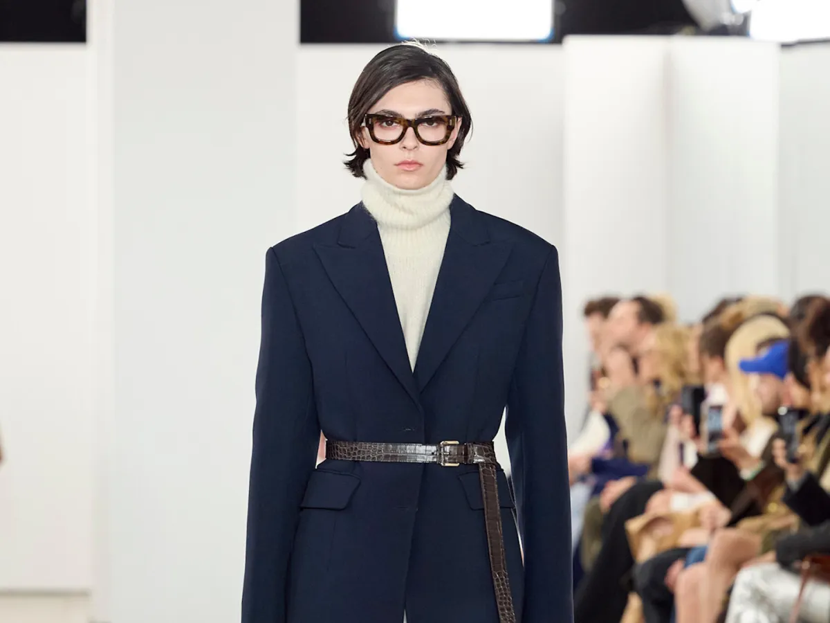 بليزر من مايكل كورس Michael Kors - الصورة من Launchmetrics/Spotlight ©