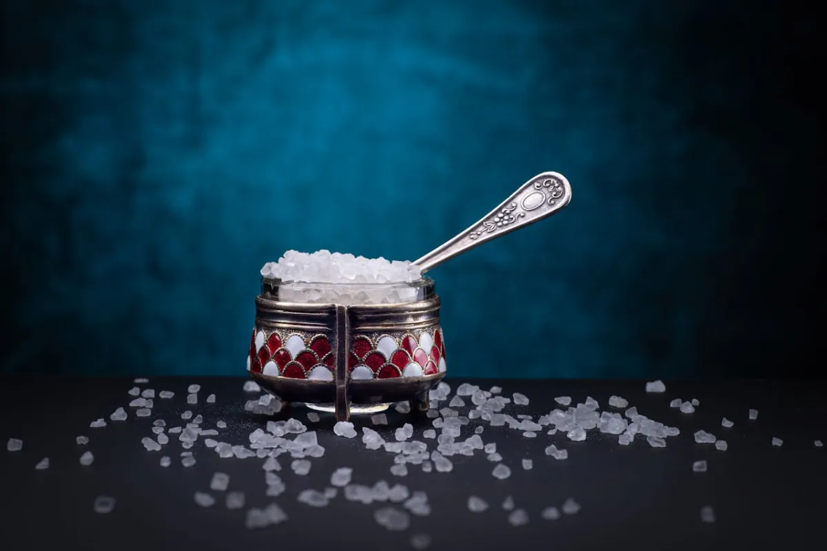 فوائد التقليل من الملح والسكر كبيرة على الصحة