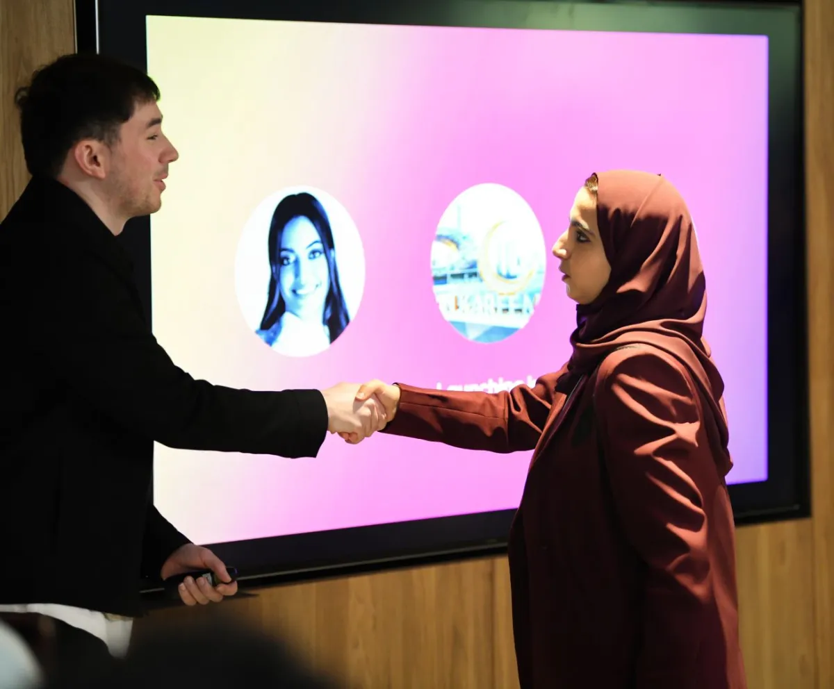 الأول من نوعه في المنطقة.. مقر المؤثرين وميتا يطلقان برنامج صناع المحتوى الهادف