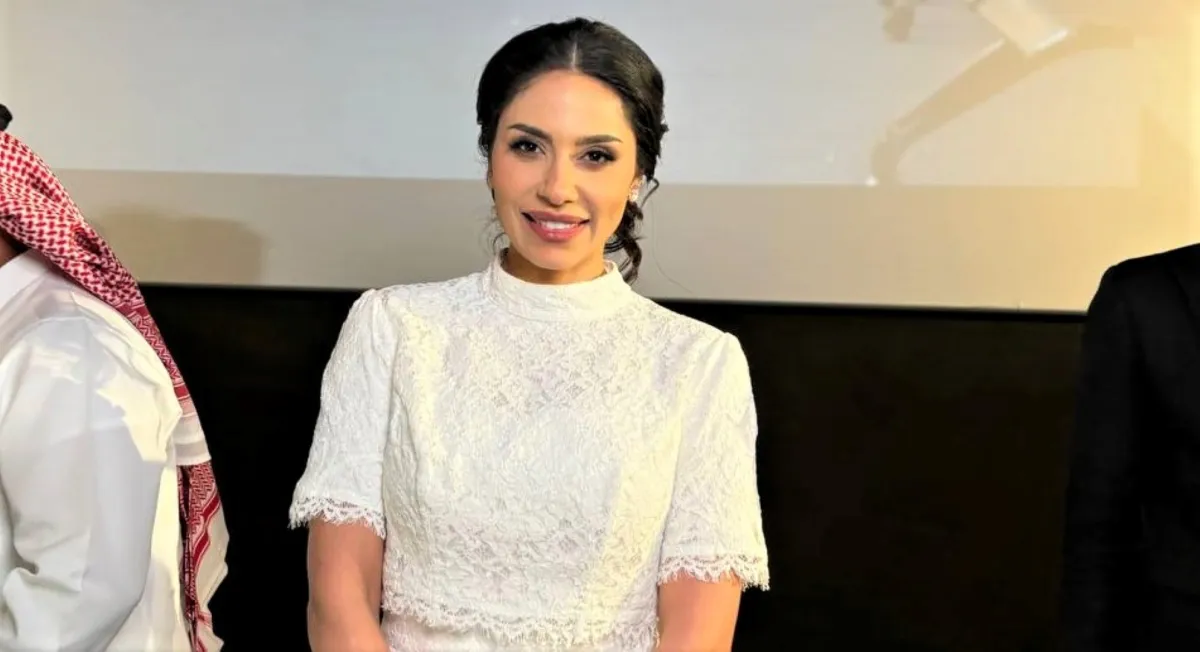 إلهام علي- الصورة خاصة بسيدتي من تصوير زكية البلوشي