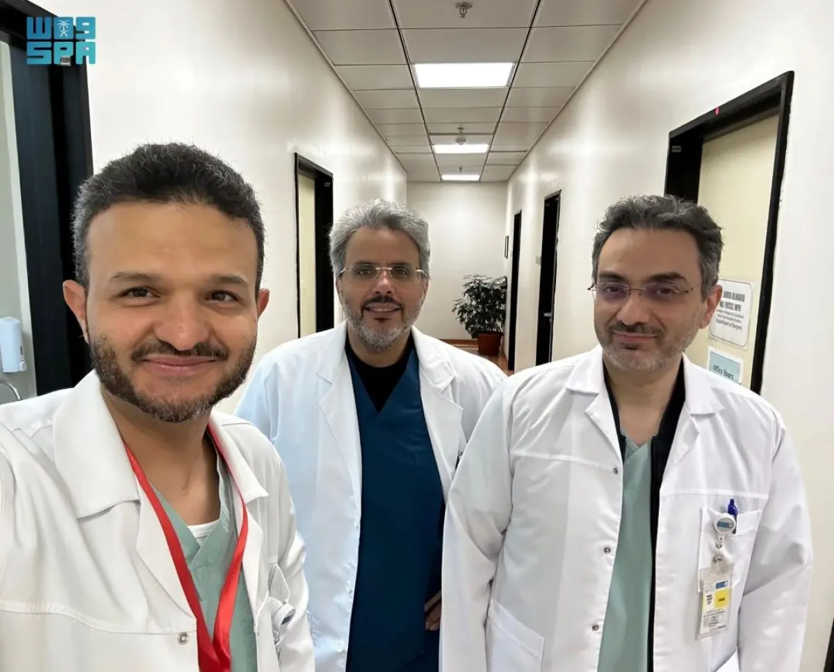 والدكتور سامي إبراهيم العيسى