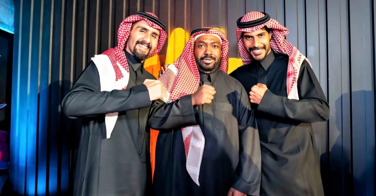 نايف البحر وهشام هوساوي وعبدالله متعب -الصورة من المركز الإعلامي للـ ام بي سي