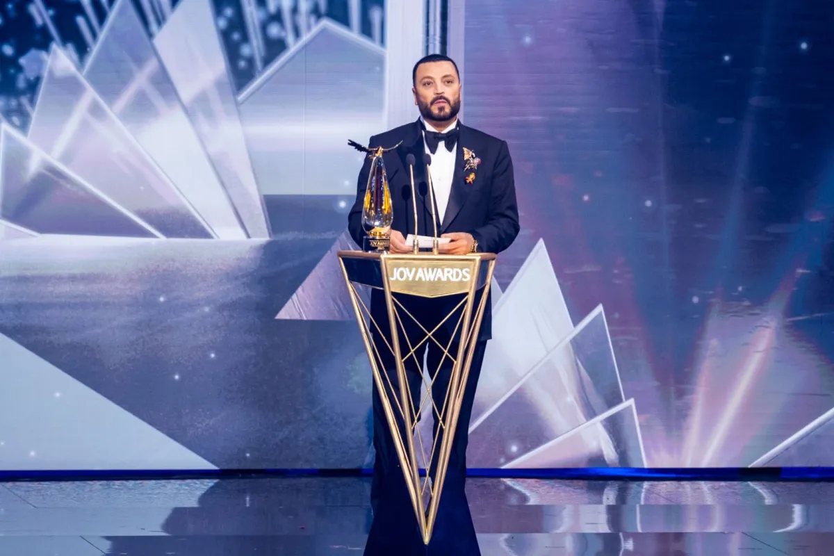 المصمم زهير مراد يلقي كلمة بمناسبة تكريمه- مصدر الصورة: المركز الإعلامي لمجموعة MBC