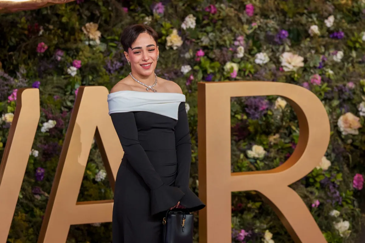 هتان السيف الفائزة بجائزة الرياضية  المفضلة -مصدر الصورة العلاقات العامة mbc