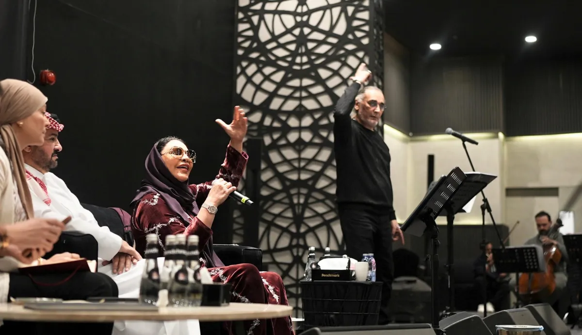 أحلام في بروفات حفلها -الصورة من المركز الاعلامي لـ بنش مارك