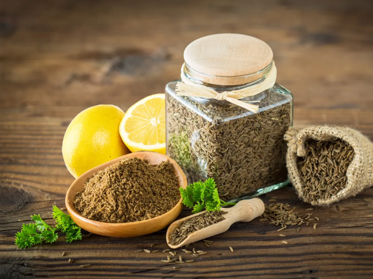 يتمتّع مشروب الكمون والليمون بالعديد من الفوائد الصحية التي لا مثيل لها