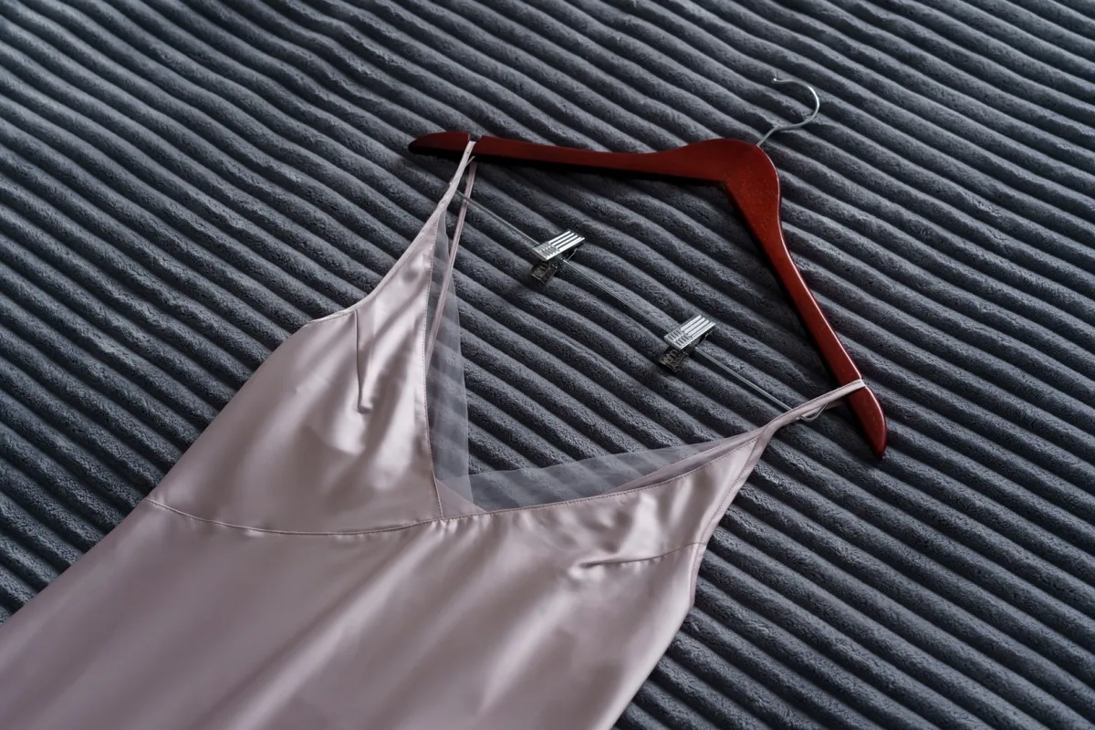 رداء نسائي ساتان