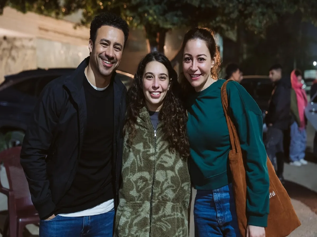 منة شلبي وأحمد داود والمخرجة هبة يسري