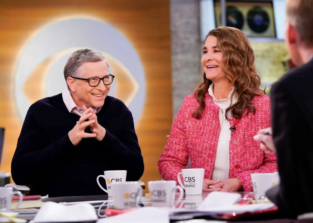 برنامج CBS This Morning يستضيف بيل وميليندا غيتس (CBS This Morning Hosts Bill and Melinda Gates). مصدر الصورة:  Michele Crowe/CBS via Getty Images