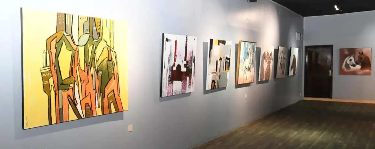 ثقافة وفنون أبها تطلق معرضًا تشكيليًا ضمن فعالياتها الشتوية