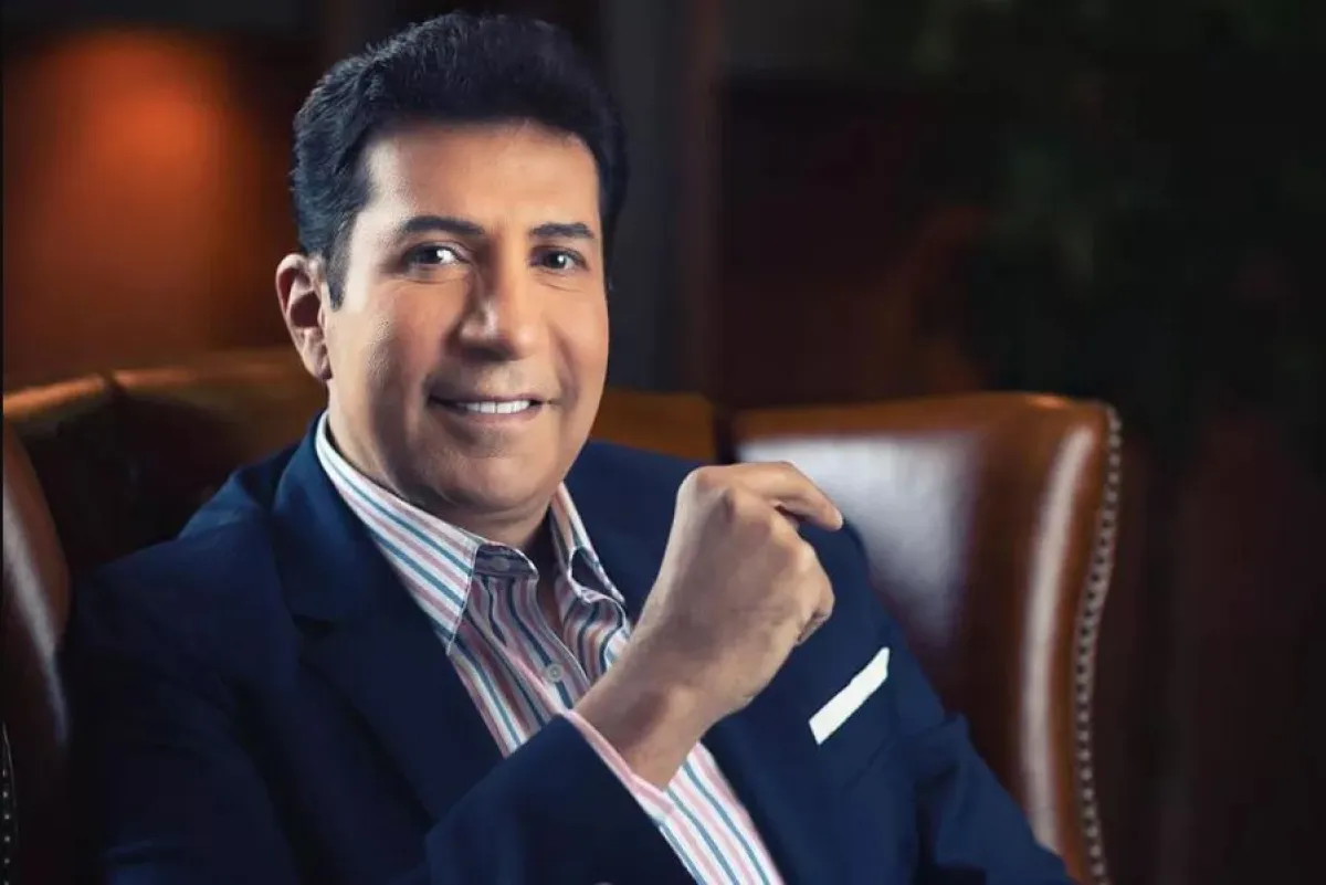 هاني رمزي- الصورة من صفحته الرسمية على الفيسبوك