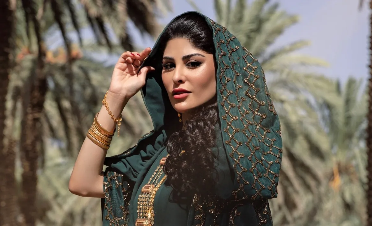 زارا البلوشي- الصورة من  حسابها على الانستغرام