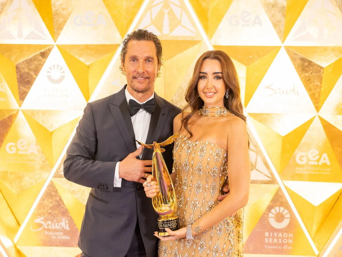 هنا الزاهد وماثيو ماكونهي من حفل joy awards 2025