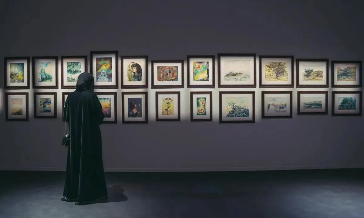 هيئة الفنون البصرية بالتنسيق مع معهد مسك للفنون يطلقان معرض سيرة ومسيرة - الصورة من واس