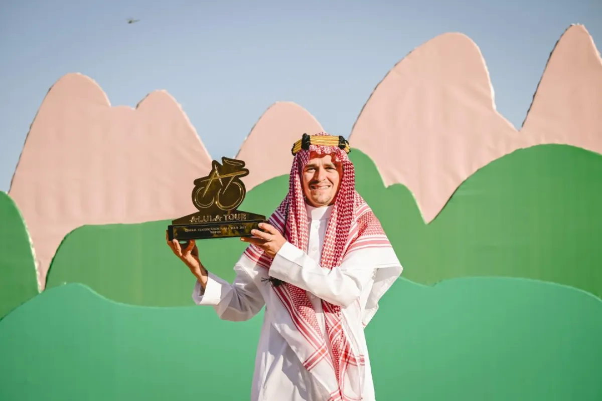 البريطاني توماس بيدكوك بالزي السعودي