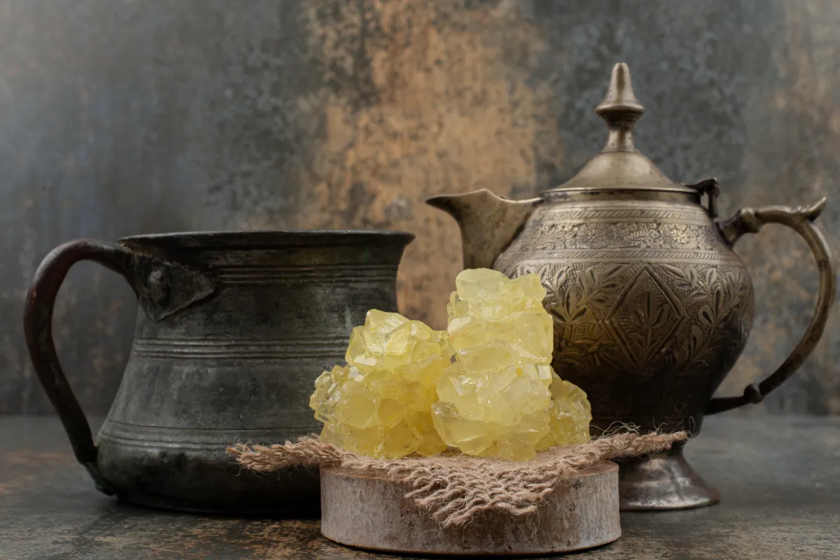 لبان الذكر مكوّن  طبيعي عطري-المصدرfreepik