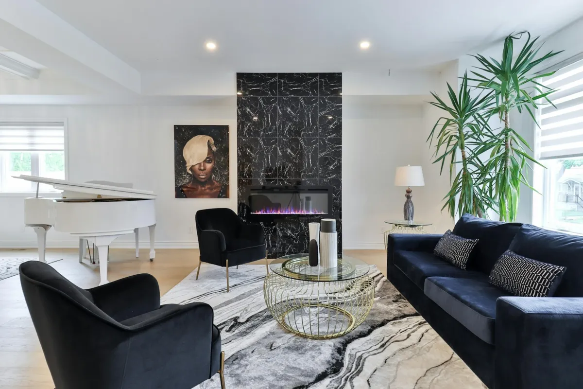 غرفة معيشة مودرن مؤثثة