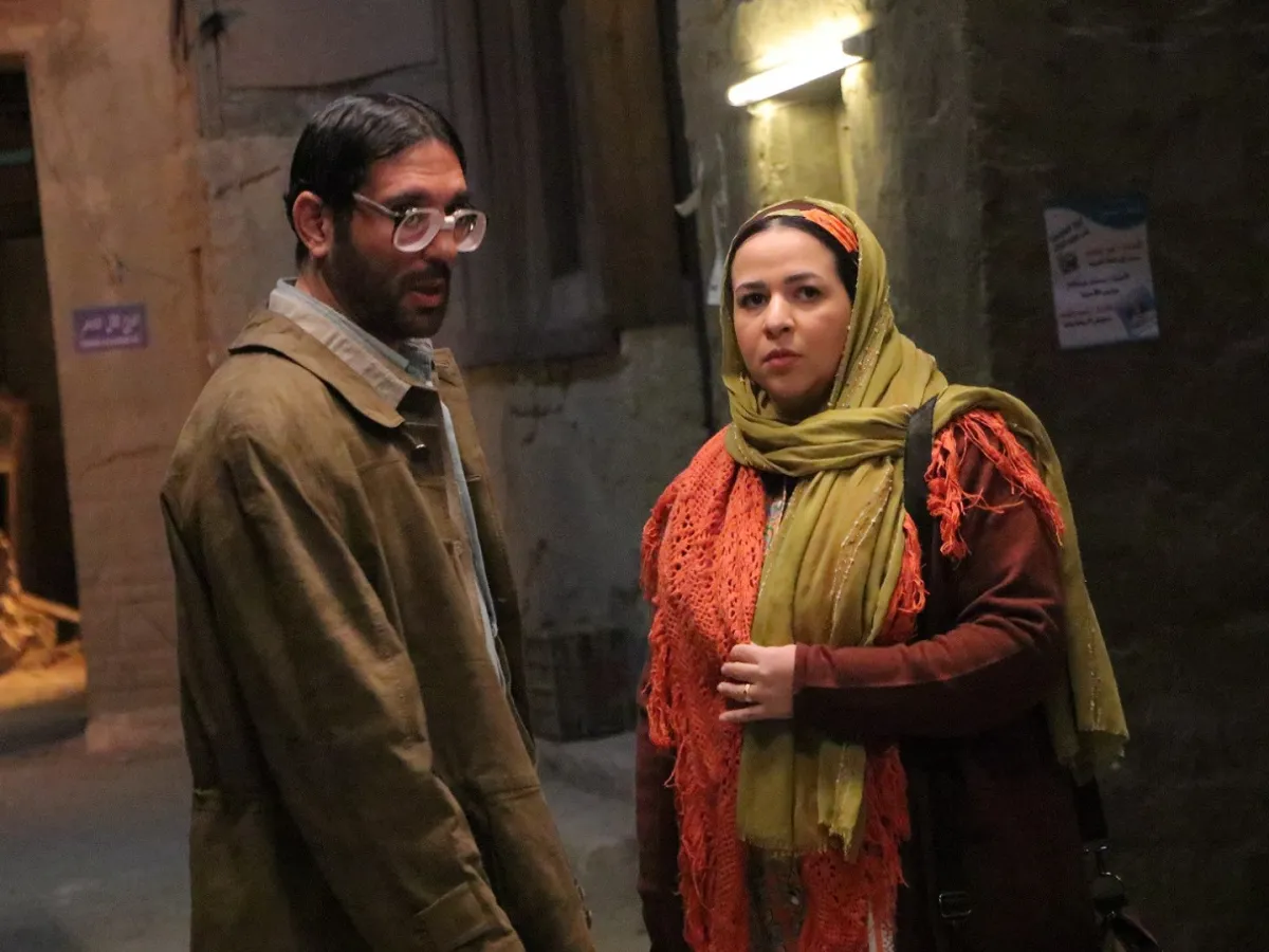 حسن وإيمى في مشهد من عقبال عندكوا - الصورة من الشركة المتحدة