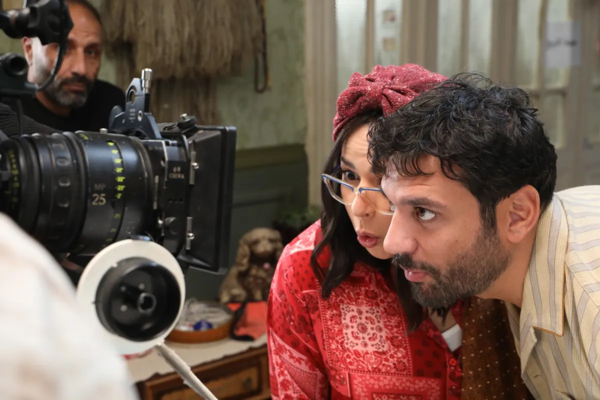 حسن وإيمى في مشهد من عقبال عندكوا - الصورة من الشركة المتحدة