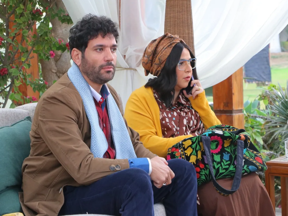 حسن وإيمى في مشهد من عقبال عندكوا - الصورة من الشركة المتحدة