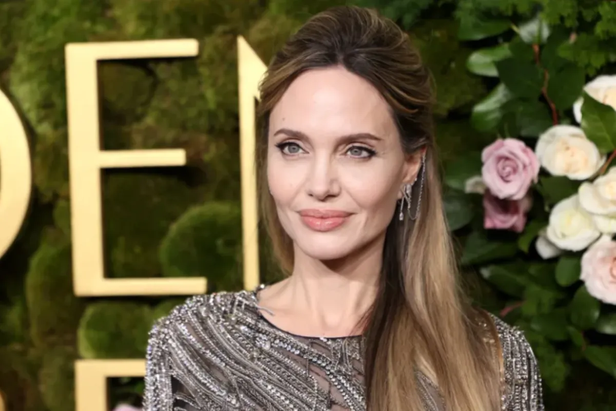 أنجلينا جولي في بيفرلي هيلز -كاليفورنيا (Angelina Jolie in Beverly Hills, California). مصدر الصورة: Etienne Laurent / AFP