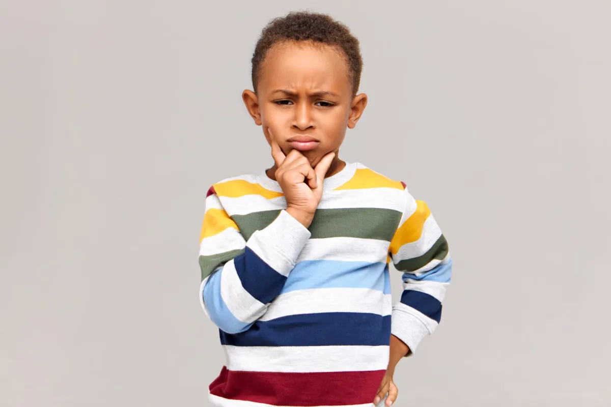 صورة لطفل بنفسية غير جيدة