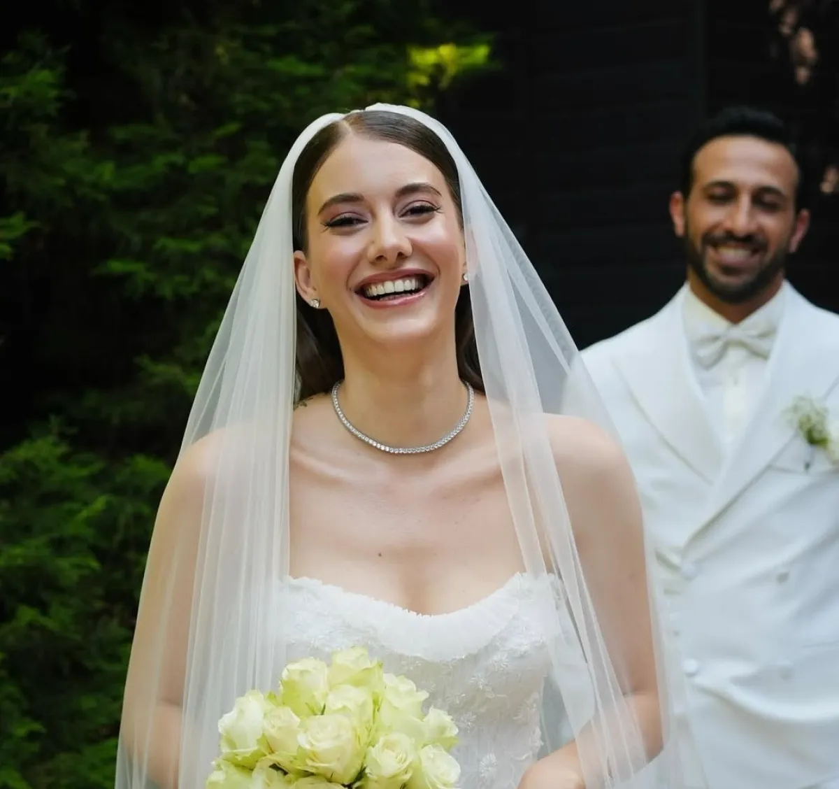 بيريل بوزام وإرسين أريجي - الصورة من حساب Beril Pozam على انستغرام