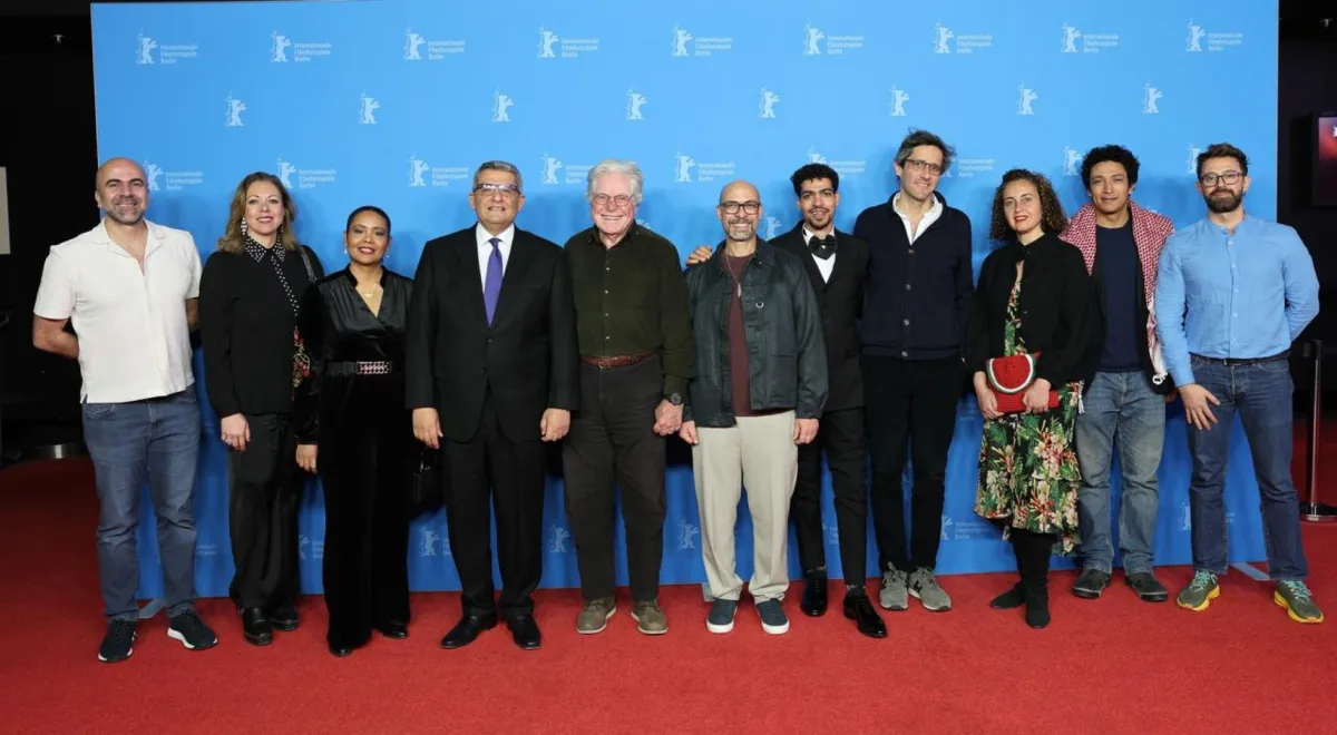 صنّاع وأبطال فيلم المستعمرة وعدد من الضيوف- الصورة من المركز الإعلامي للفيلم