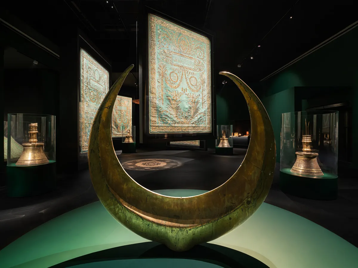 تركيب ركن AlMunawwarah Pavilion (تصوير: Marco Cappelletti)