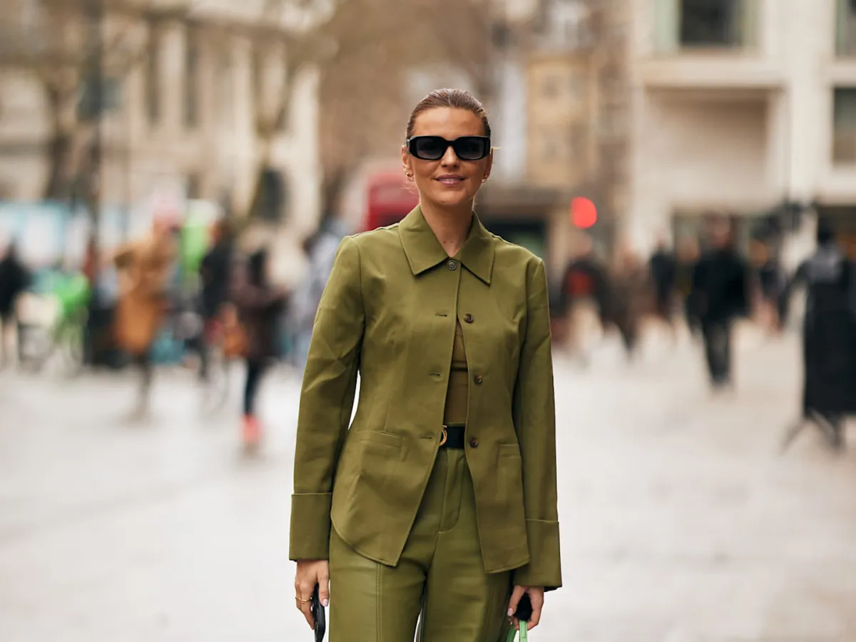 البدلات الملونة موضة 2025 - الصورة من Launchmetrics/Spotlight ©