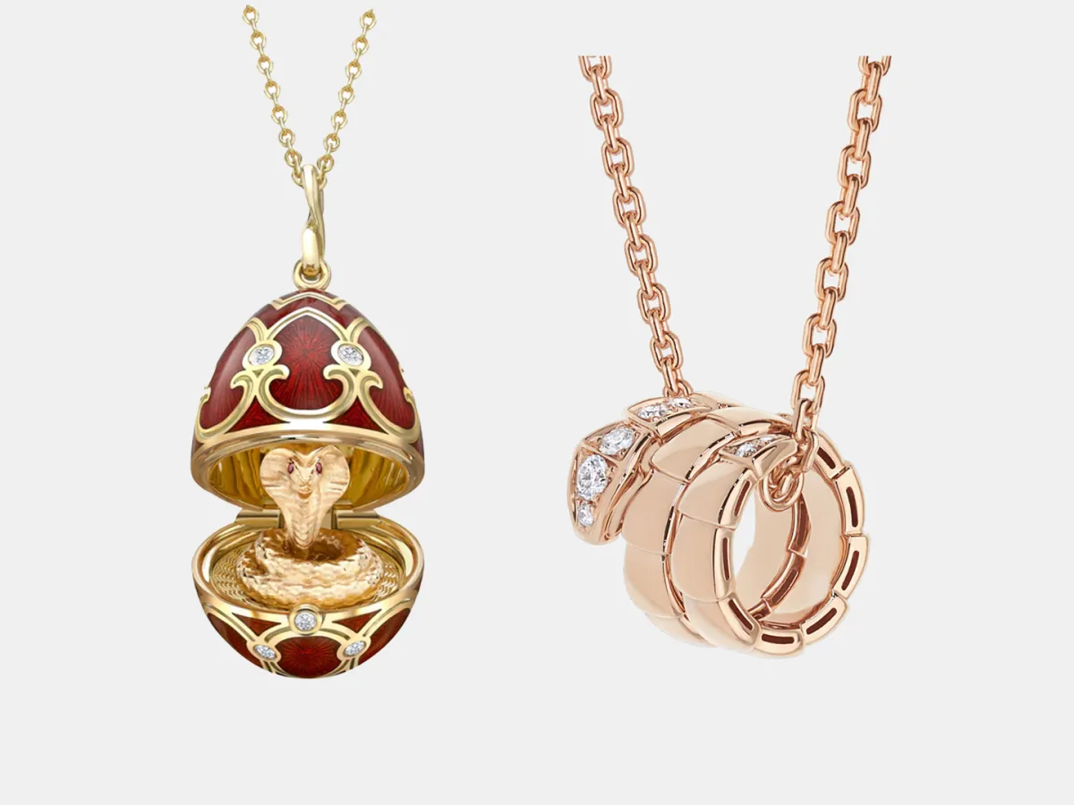 سلاسل ذهب على شكل ثعبان